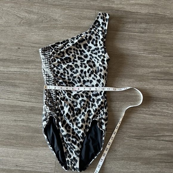 Michael Michael Kors One Shoulder Animal Print Cheetah One Piece Swimsuit - Picture 13 of 13